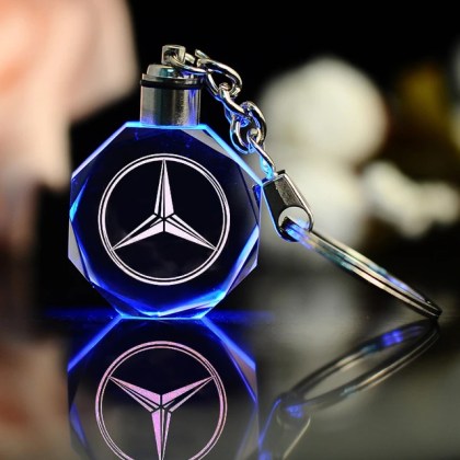 σήμα-καπό-mercedes-benz
